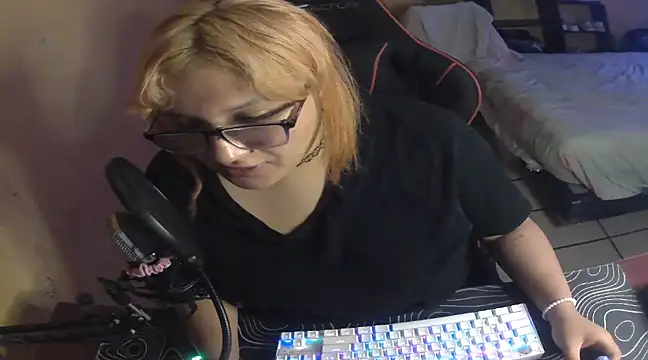 Snapshot of belenvaleria chatting on 02.02.25 belenvaleria online show from 02.02.25