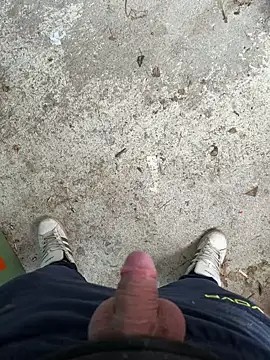 Snapshot of bigplut chatting on 02.16.25 bigplut online show from 02.16.25