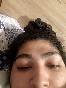 Snapshot of naina78910 chatting on 09.25.25 naina78910 online show from 09.25.25