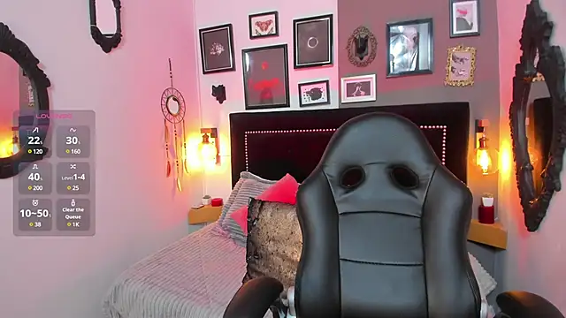 Snapshot of nina__dixon chatting on 02.01.25 nina dixon online show from 02.01.25