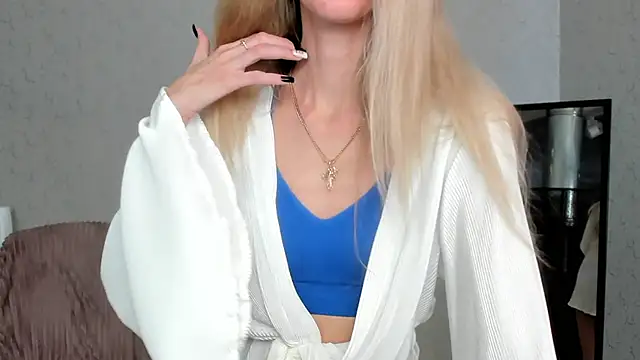 skinnyladyy online show from 03.11.25