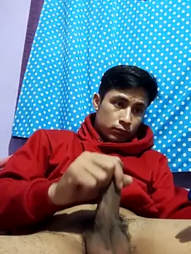 Snapshot of EduardoEspinoza12 chatting on 10.05.25 EduardoEspinoza12 online show from 10.05.25