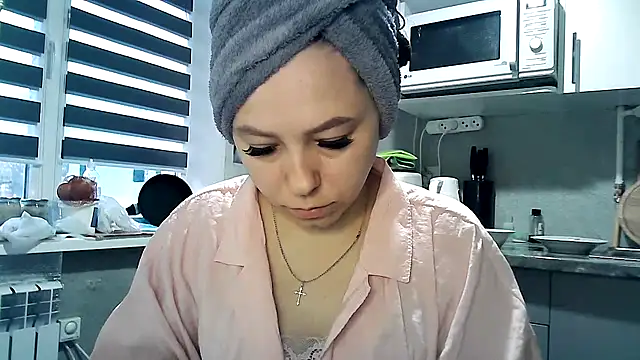 Misssweet s online show from 11.05.25