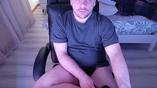 Snapshot of alexx0904 chatting on 03.07.26 alexx0904 online show from 03.07.26