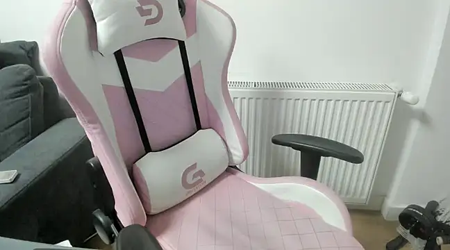 LadyLyanna online show from 02.01.25