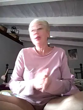 divinaerotica online show from 03.29.26