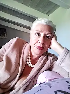 divinaerotica online show from 04.06.26