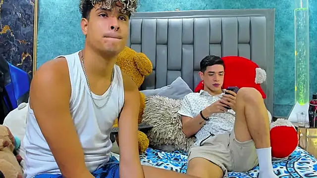 Sexys Hornys Boys online show from 01.28.25