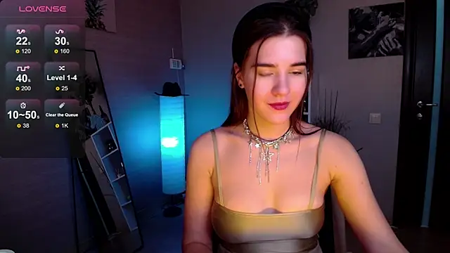 Snapshot of Sweetie_Catt chatting on 02.11.25 Sweetie Catt online show from 02.11.25