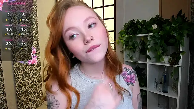 Maya Light online show from 02.15.25