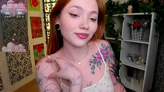 Maya Light online show from 03.05.25