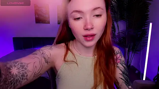 Maya Light online show from 10.01.25