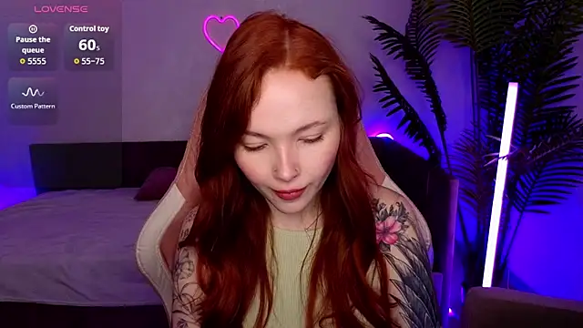 Maya Light online show from 02.18.26