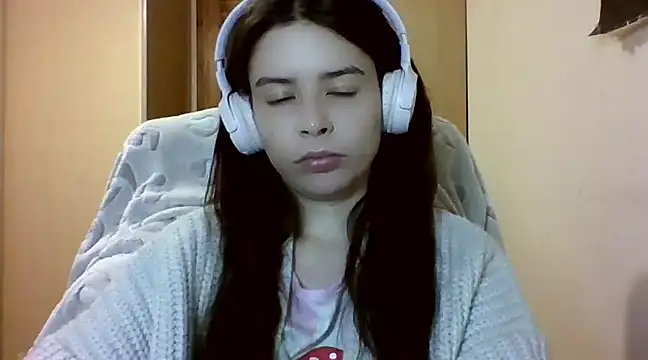 LariceSexy online show from 02.10.25