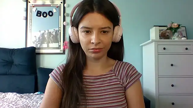 LariceSexy online show from 09.24.25