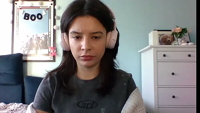 LariceSexy online show from 10.18.25