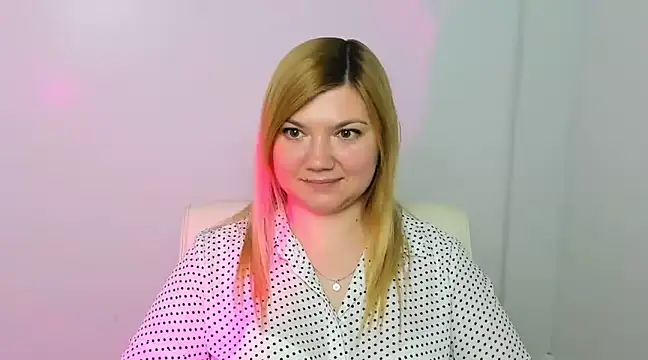 Lola moree online show from 03.14.25