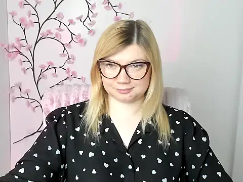 Lola moree online show from 05.14.26
