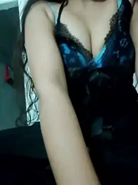 saaniya online show from 11.15.25