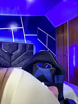 Melody rousse  online show from 10.10.25