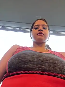 Miliboobs  online show from 02.18.25