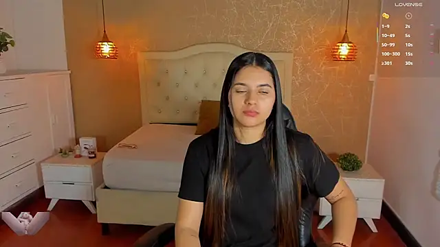 Hadley  online show from 11.05.25