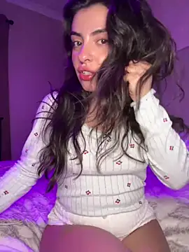 Snapshot of cute_carly_ chatting on 03.02.25 cute carly online show from 03.02.25