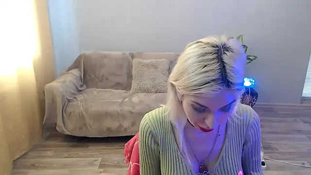 Snapshot of SexyBeatriice chatting on 04.11.26 SexyBeatriice online show from 04.11.26