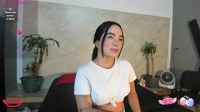 Estefy gomez09 online show from 02.06.25