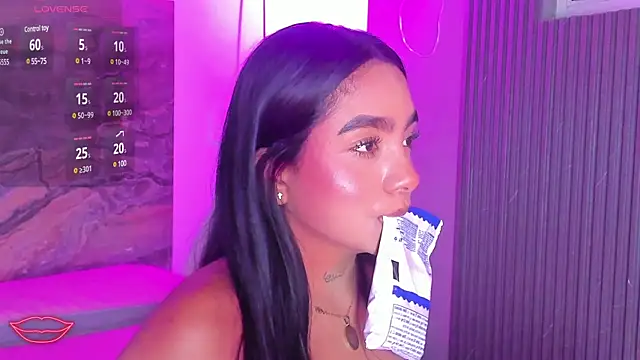 Estefy gomez09 online show from 03.19.25