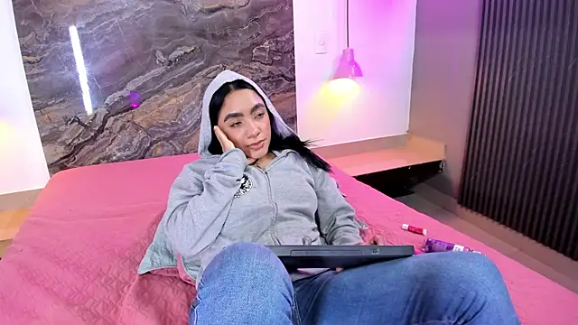 Estefy gomez09 online show from 03.21.25