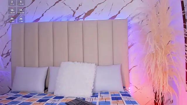 Mia greco  online show from 09.20.25