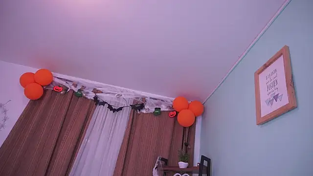 Nalia adams online show from 10.29.25