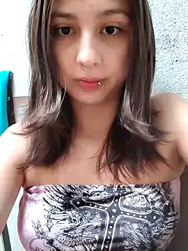 Maiden-Hot online show from 04.03.26