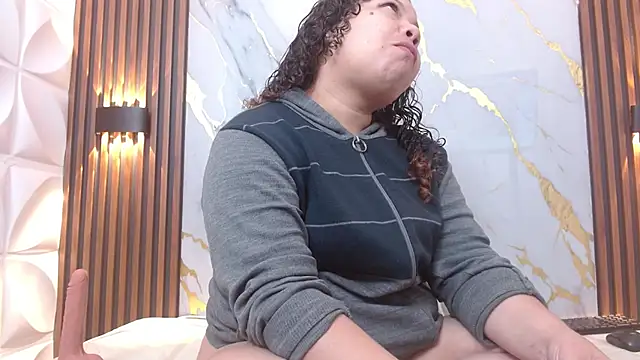 Alinna addas 03 online show from 10.27.25