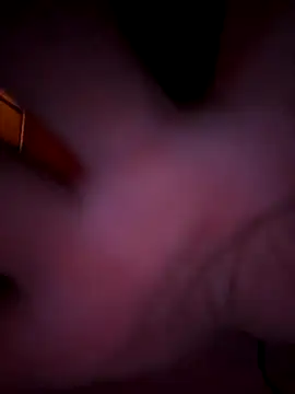 Snapshot of quechamp1980 chatting on 10.24.25 quechamp1980 online show from 10.24.25