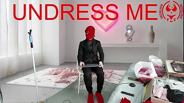 Snapshot of redslave chatting on 03.06.25 redslave online show from 03.06.25