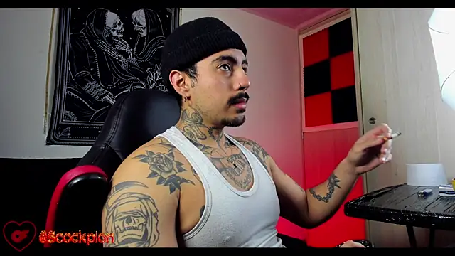 Snapshot of scockpion__ chatting on 02.18.26 scockpion online show from 02.18.26