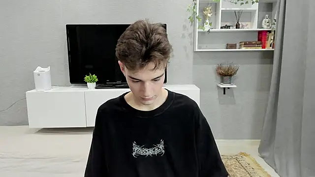 Snapshot of avegothy- chatting on 02.08.25 avegothy- online show from 02.08.25