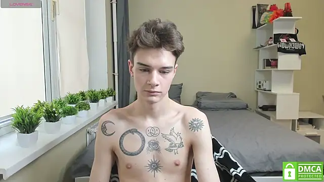 Snapshot of avegothy- chatting on 03.05.25 avegothy- online show from 03.05.25