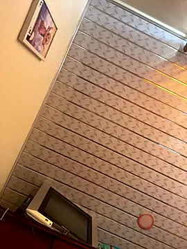 Saipadpuer30 online show from 10.14.25