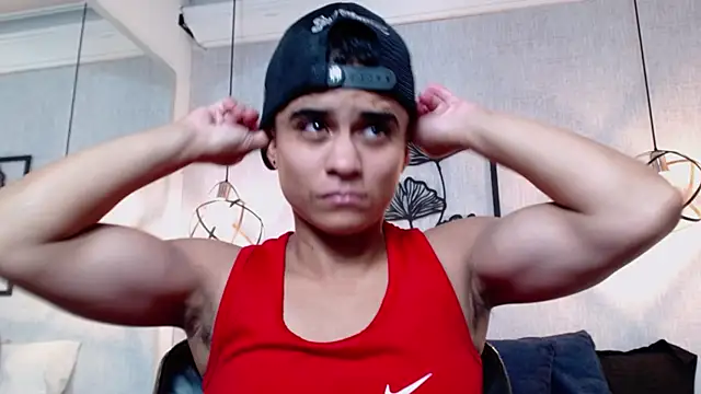 Liiamthompson online show from 03.01.25