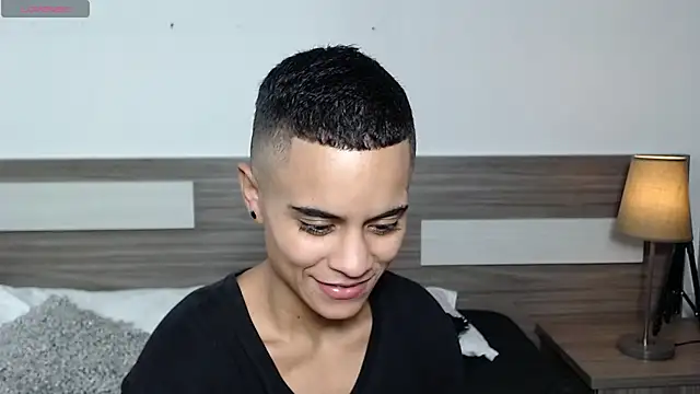 Liiamthompson online show from 11.07.25