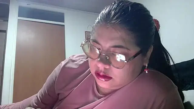 viccky vick online show from 03.04.26