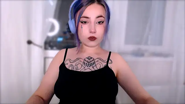 purplewitch online show from 10.22.25