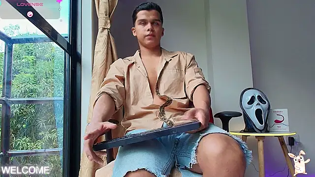 Dwayne Brown online show from 10.23.25