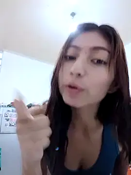 Snapshot of Little_Saori chatting on 02.18.25 Little Saori online show from 02.18.25