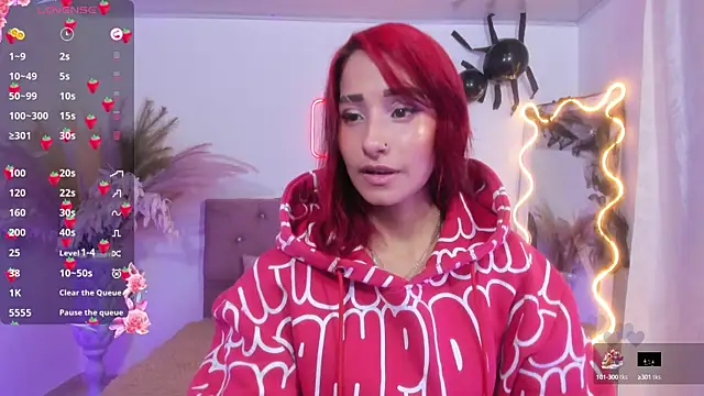 palmerfox tay online show from 10.16.25