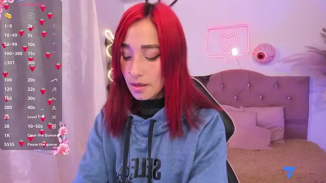 palmerfox tay online show from 10.18.25