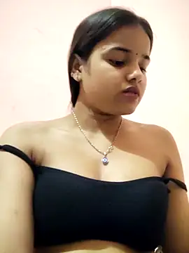 Snapshot of RAYI_123 chatting on 02.28.25 RAYI 123 online show from 02.28.25